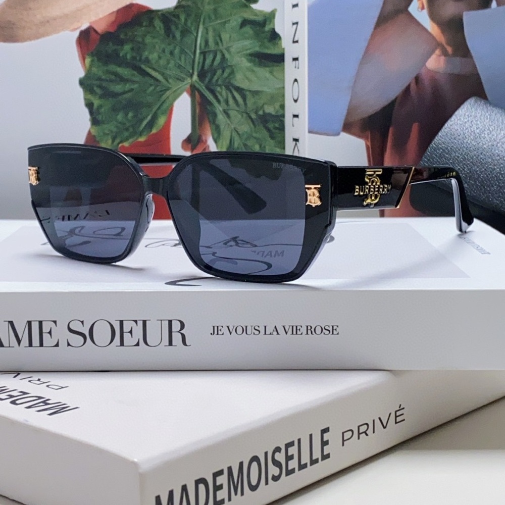 Burberry Black Sunglasses